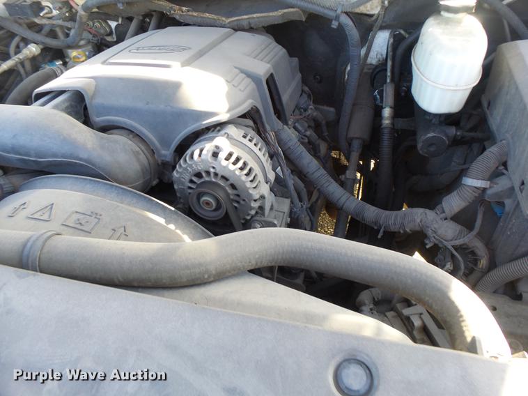 image for item DB9785 2007 Chevrolet Silverado 2500HD Crew Cab pickup truck