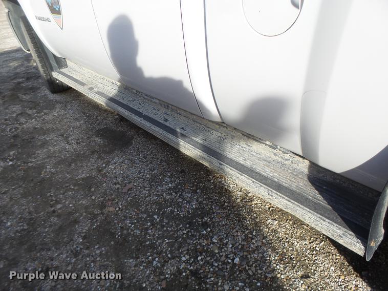 image for item DB9786 2007 Chevrolet Silverado 2500HD Ext. Cab pickup truck