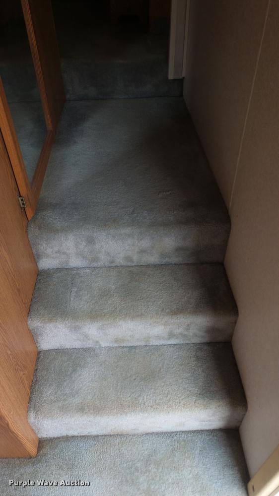 image for item DC0538 1998 Holiday Rambler Aluma-Lite camper