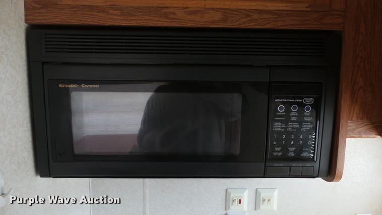 image for item DC0538 1998 Holiday Rambler Aluma-Lite camper