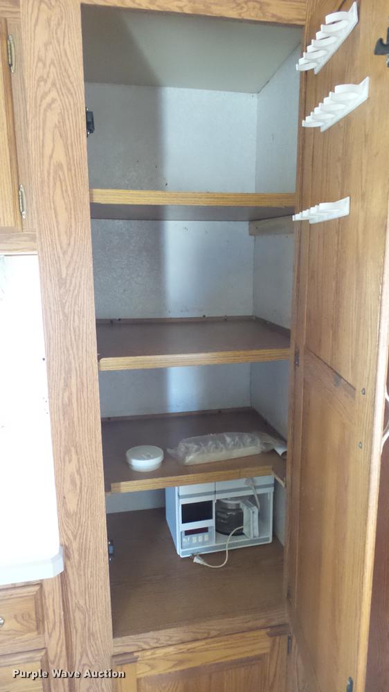 image for item DC0538 1998 Holiday Rambler Aluma-Lite camper