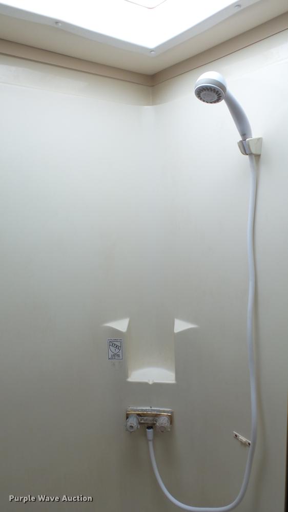 image for item DC0538 1998 Holiday Rambler Aluma-Lite camper