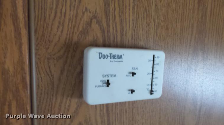 image for item DC0538 1998 Holiday Rambler Aluma-Lite camper