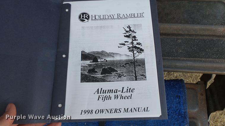 image for item DC0538 1998 Holiday Rambler Aluma-Lite camper