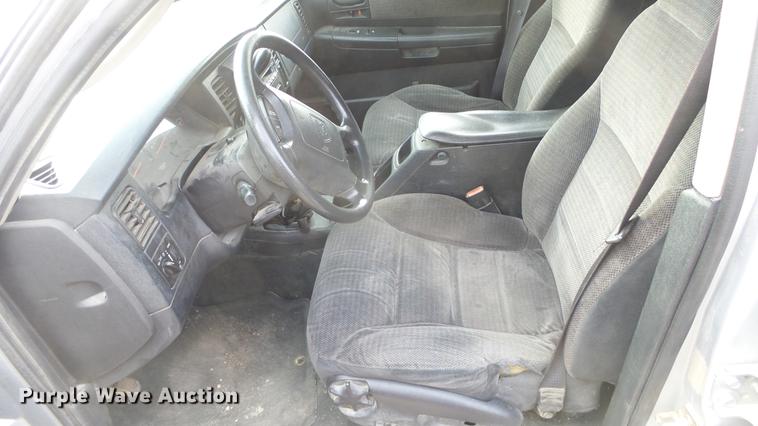 image for item DC0554 2003 Dodge Durango SUV