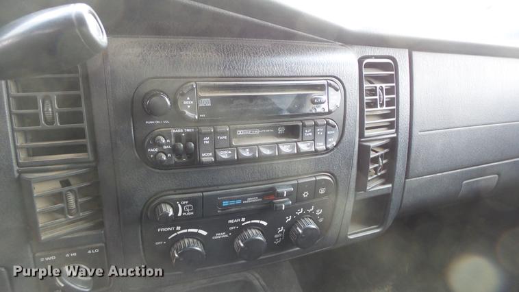 image for item DC0554 2003 Dodge Durango SUV