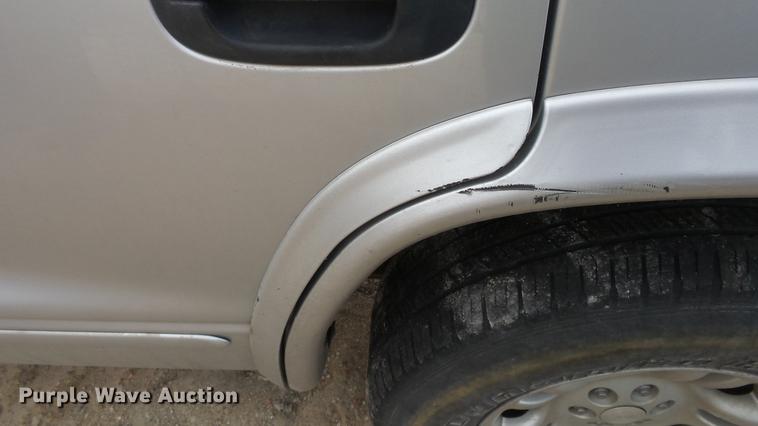 image for item DC0554 2003 Dodge Durango SUV