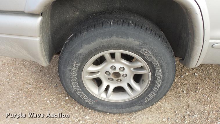 image for item DC0554 2003 Dodge Durango SUV