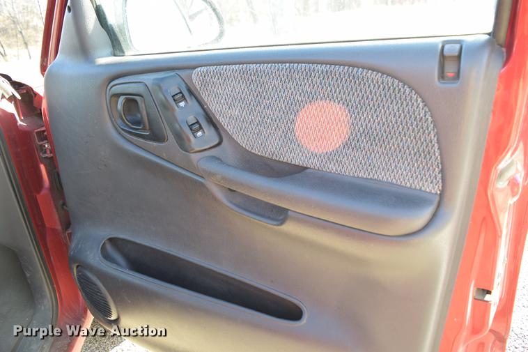 image for item DC3571 1998 Dodge Durango SUV