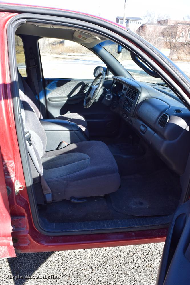 image for item DC3571 1998 Dodge Durango SUV