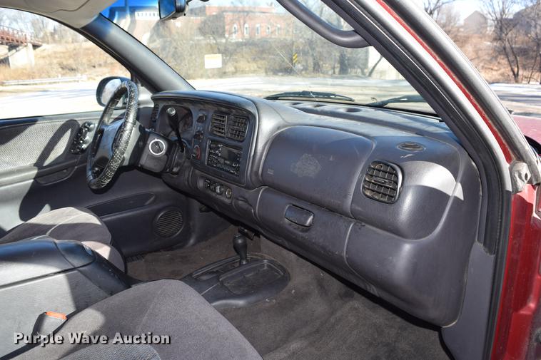 image for item DC3571 1998 Dodge Durango SUV