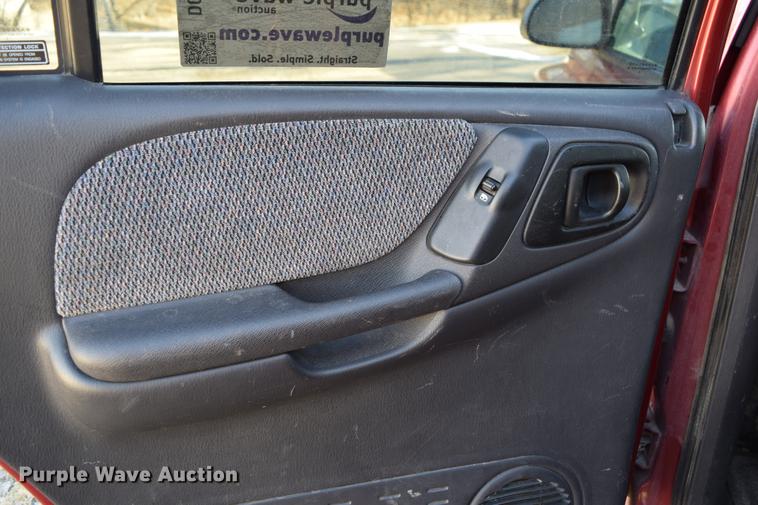 image for item DC3571 1998 Dodge Durango SUV