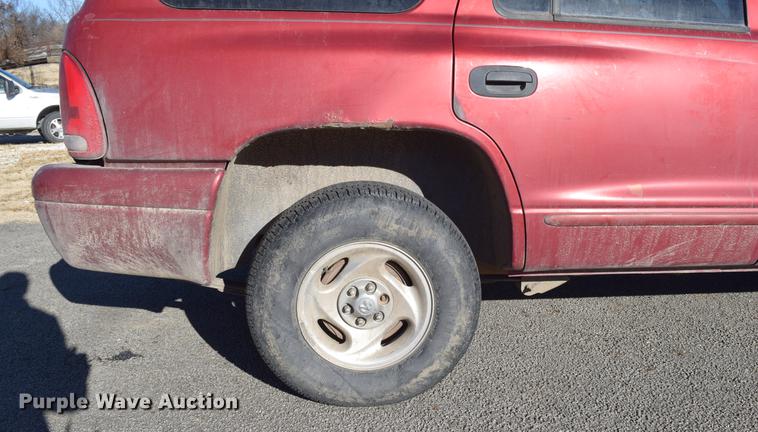 image for item DC3571 1998 Dodge Durango SUV