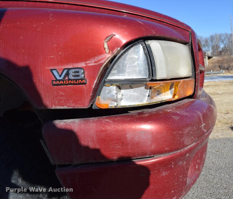 image for item DC3571 1998 Dodge Durango SUV