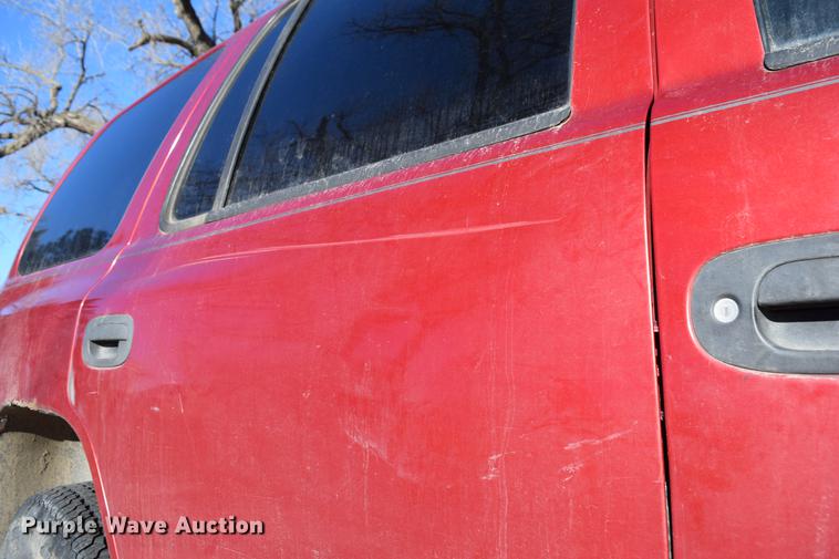 image for item DC3571 1998 Dodge Durango SUV