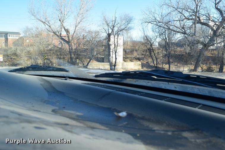 image for item DC3573 2004 Chevrolet Silverado 1500 Z71 Ext. Cab pickup truck