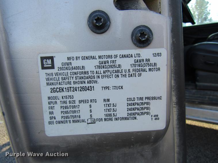 image for item DC3573 2004 Chevrolet Silverado 1500 Z71 Ext. Cab pickup truck