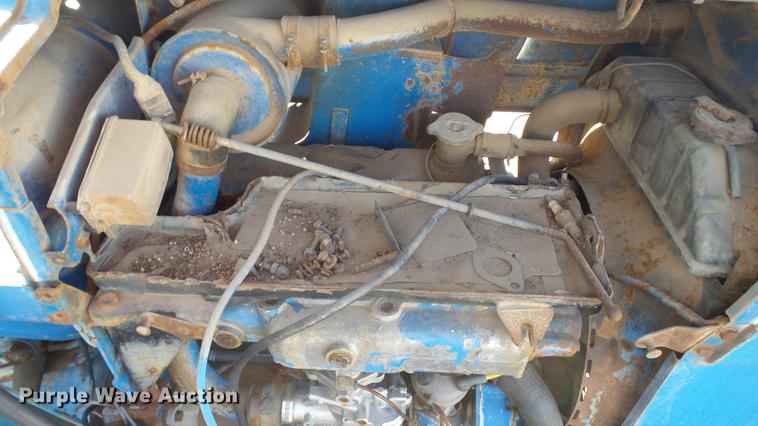 image for item DC5693 Ford 3000 tractor