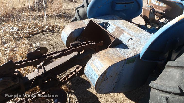 image for item DC5693 Ford 3000 tractor