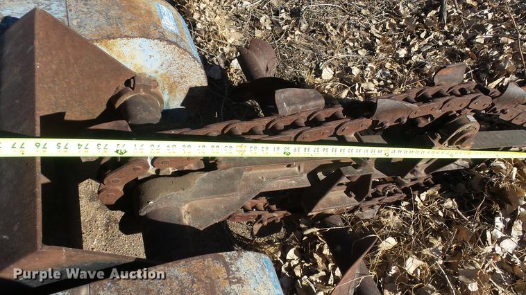 image for item DC5693 Ford 3000 tractor