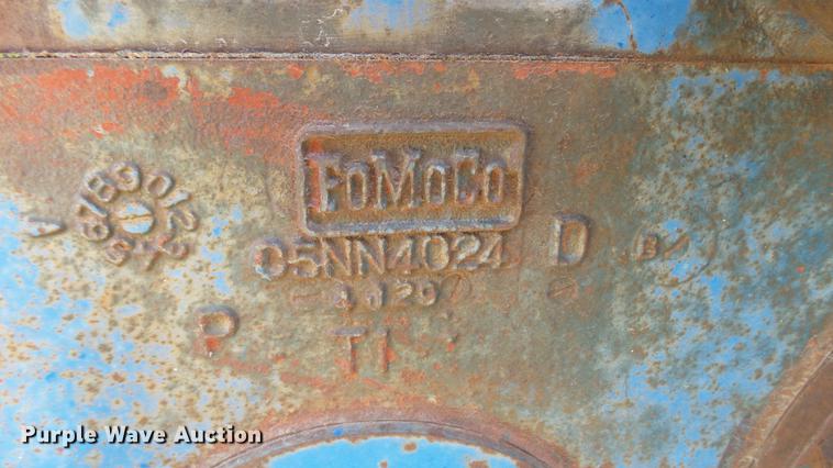 image for item DC5693 Ford 3000 tractor
