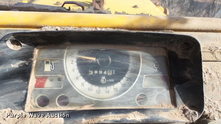 image for item DC5696 Ford 555 backhoe