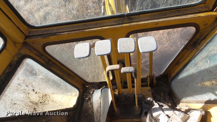 image for item DC5696 Ford 555 backhoe