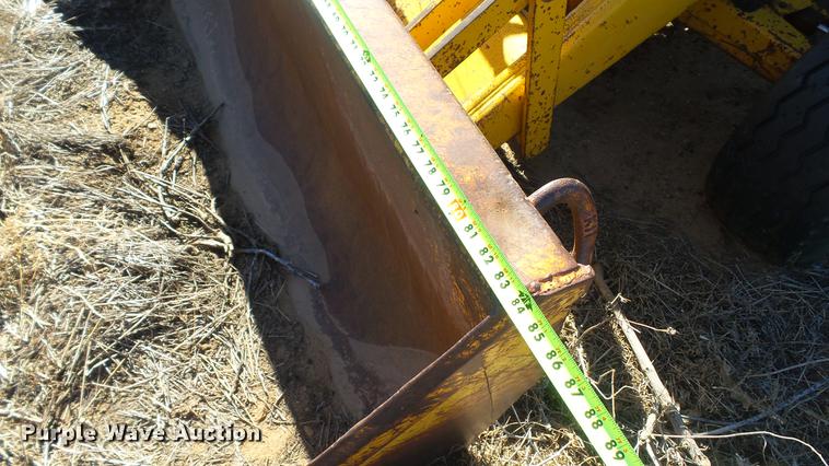 image for item DC5696 Ford 555 backhoe