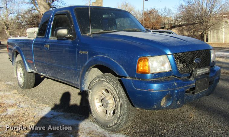 image for item DC7745 2001 Ford Ranger SuperCab pickup truck