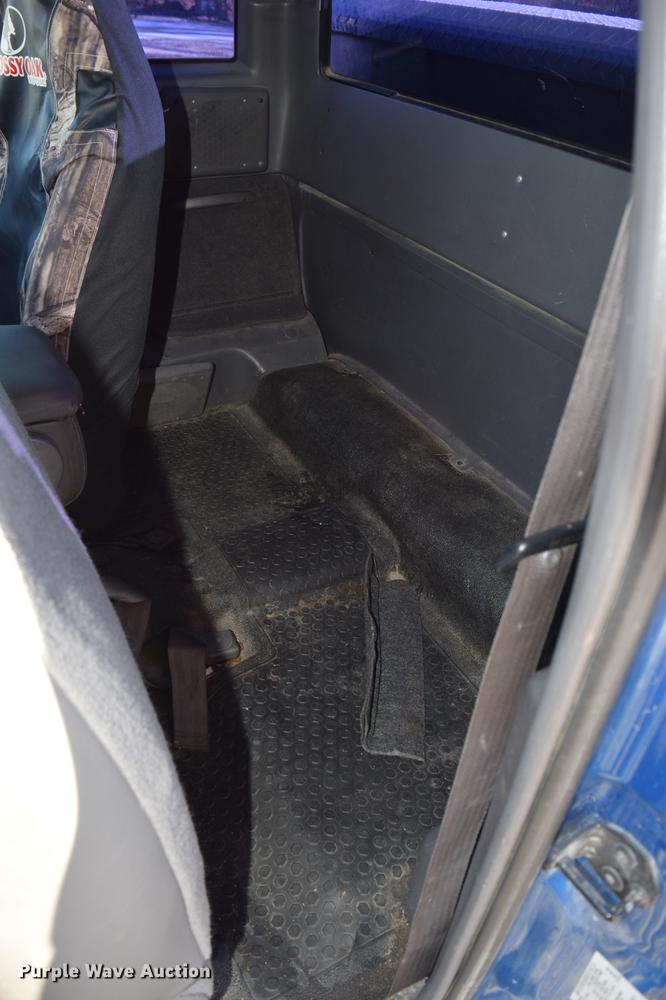 image for item DC7745 2001 Ford Ranger SuperCab pickup truck