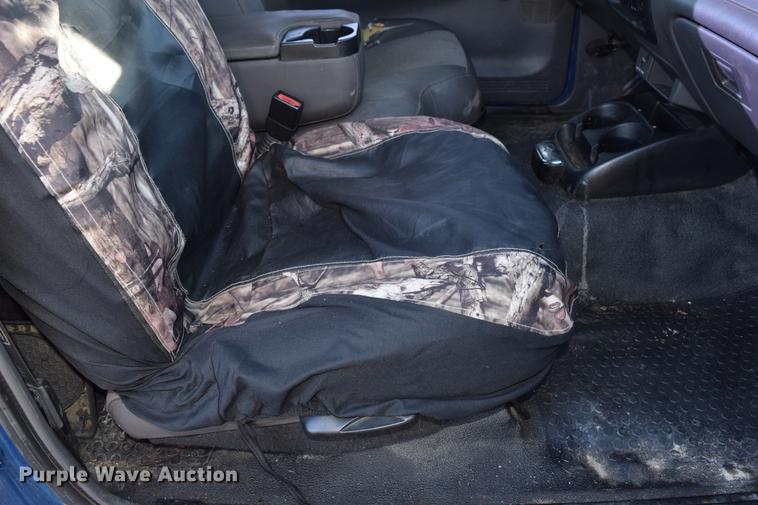 image for item DC7745 2001 Ford Ranger SuperCab pickup truck