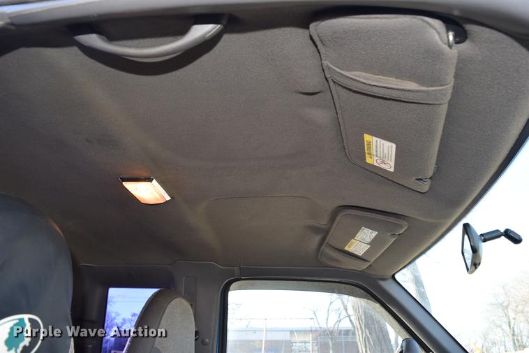 image for item DC7745 2001 Ford Ranger SuperCab pickup truck