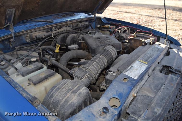 image for item DC7745 2001 Ford Ranger SuperCab pickup truck