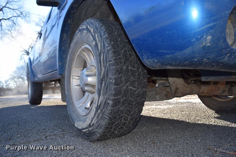 image for item DC7745 2001 Ford Ranger SuperCab pickup truck