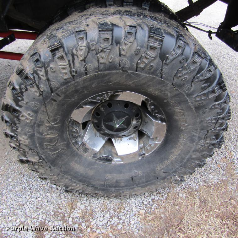 image for item DD2749 2001 Ford F350 Super Duty Lariat Crew Cab pickup truck