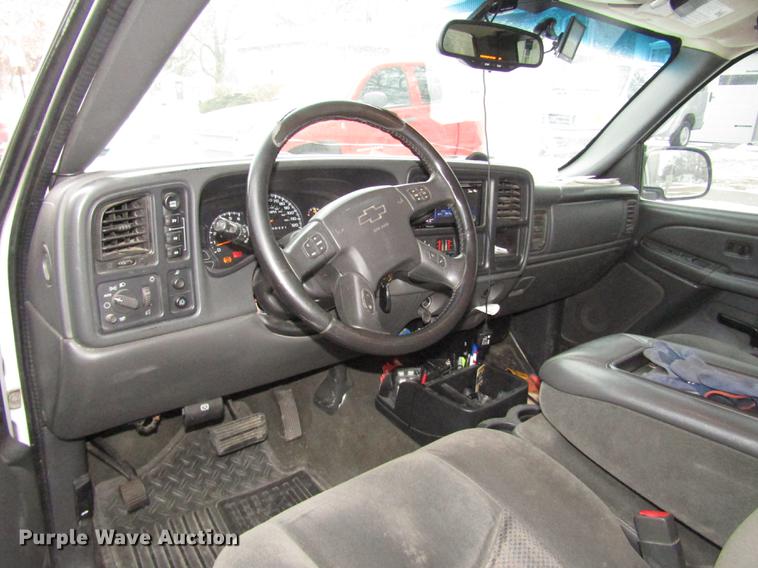 image for item DD2925 2007 Chevrolet 1500 Silverado Ext. Cab pickup truck