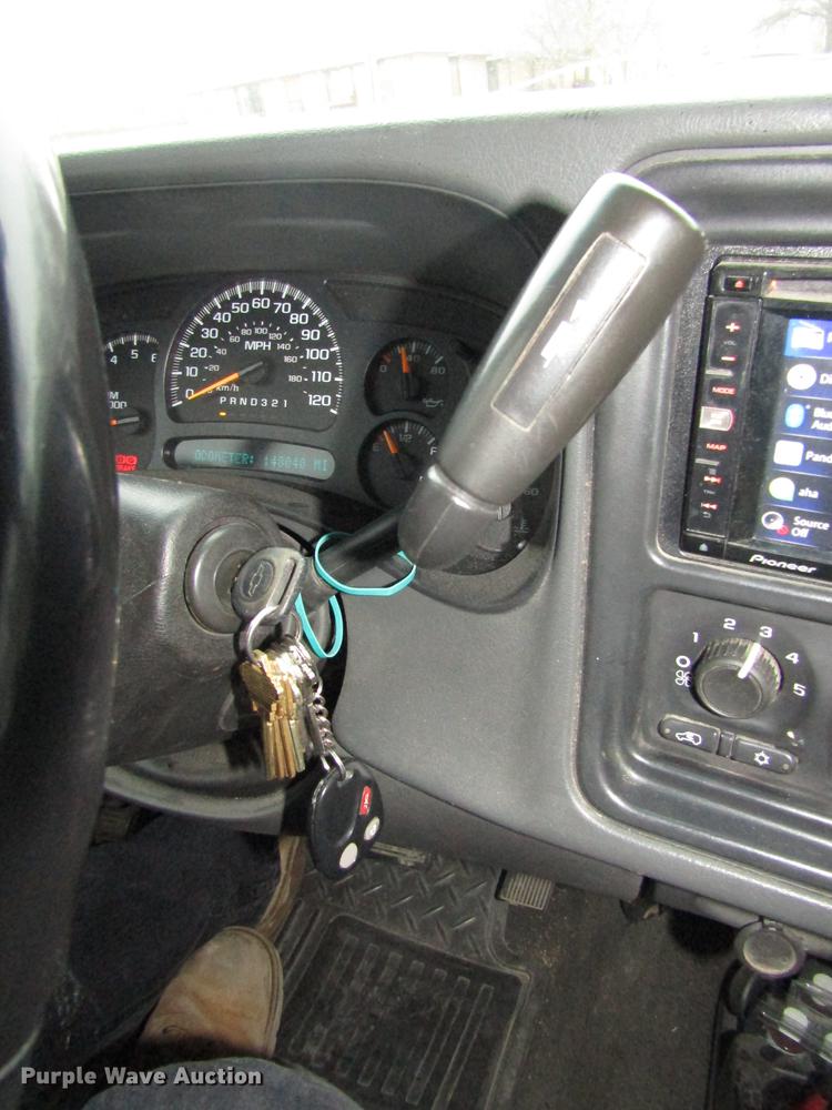 image for item DD2925 2007 Chevrolet 1500 Silverado Ext. Cab pickup truck