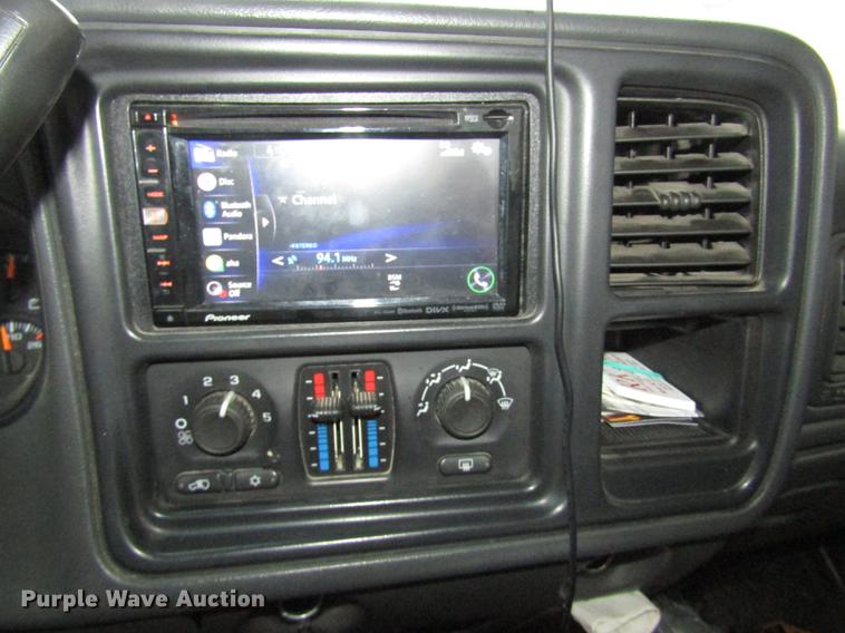 image for item DD2925 2007 Chevrolet 1500 Silverado Ext. Cab pickup truck