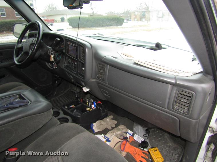 image for item DD2925 2007 Chevrolet 1500 Silverado Ext. Cab pickup truck
