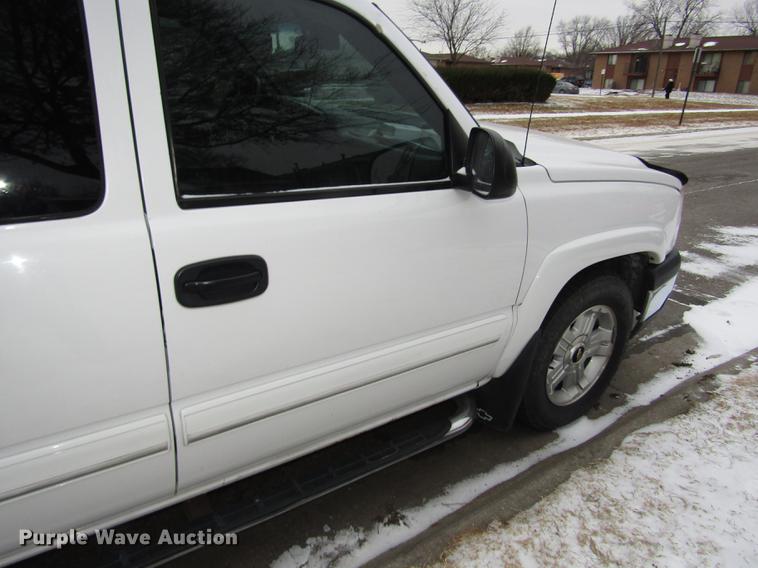 image for item DD2925 2007 Chevrolet 1500 Silverado Ext. Cab pickup truck