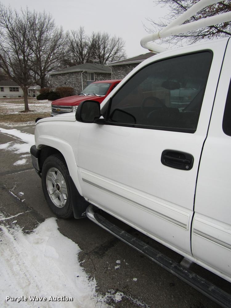 image for item DD2925 2007 Chevrolet 1500 Silverado Ext. Cab pickup truck