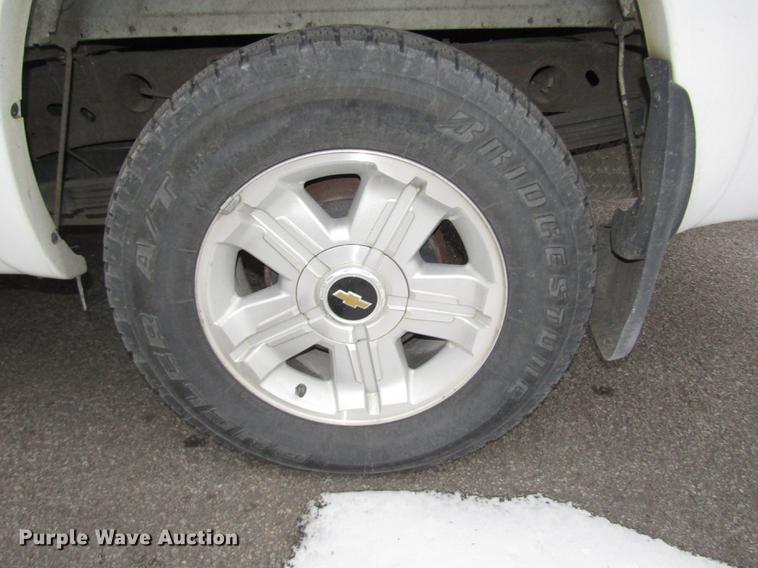 image for item DD2925 2007 Chevrolet 1500 Silverado Ext. Cab pickup truck