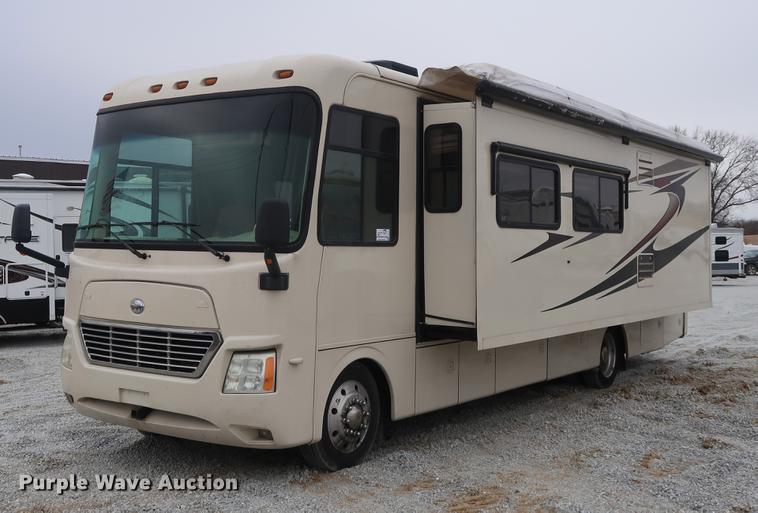 image for item DD5417 2008 Safari Simba RV