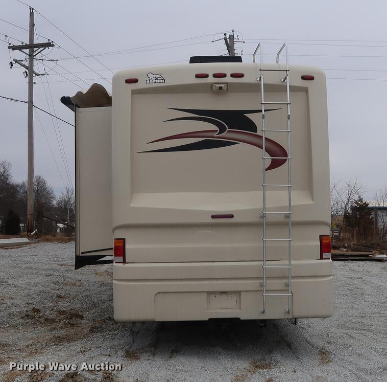 image for item DD5417 2008 Safari Simba RV