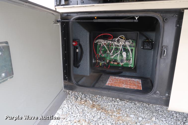 image for item DD5417 2008 Safari Simba RV