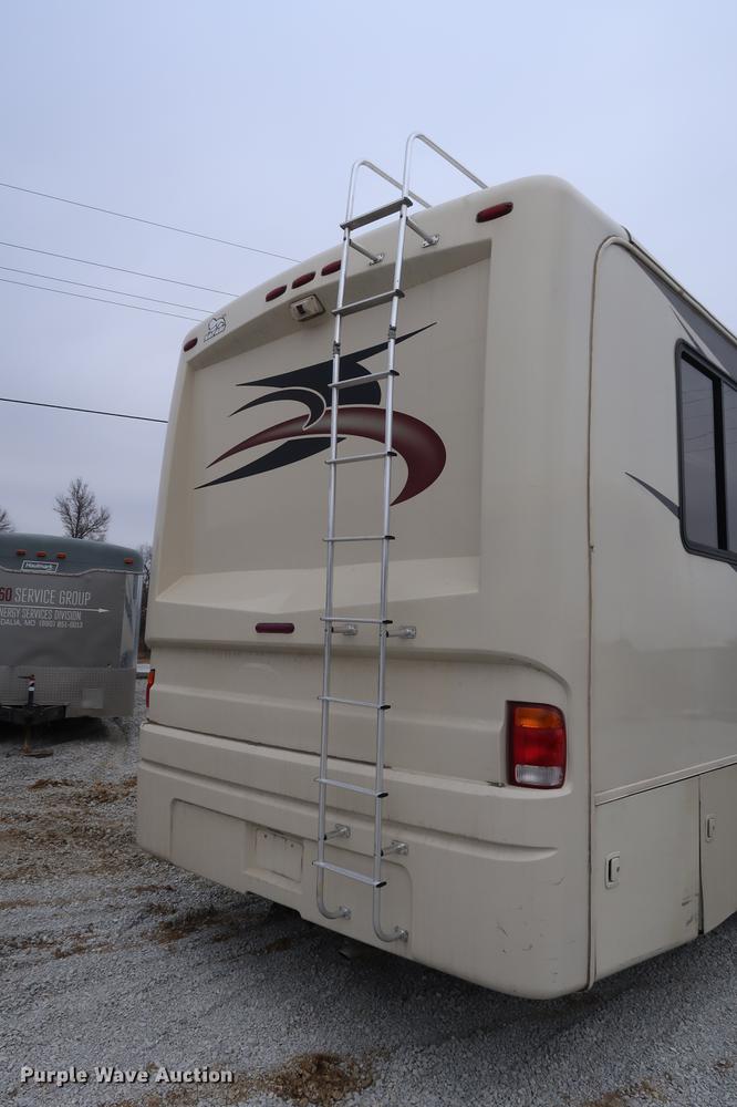 image for item DD5417 2008 Safari Simba RV