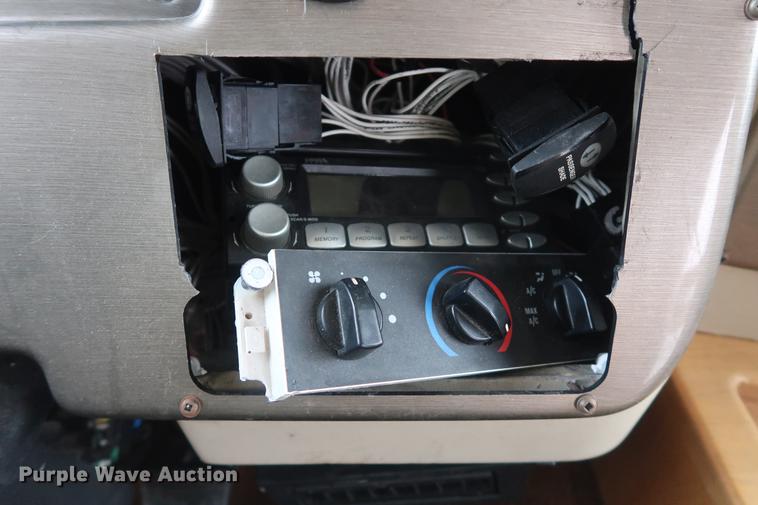 image for item DD5417 2008 Safari Simba RV