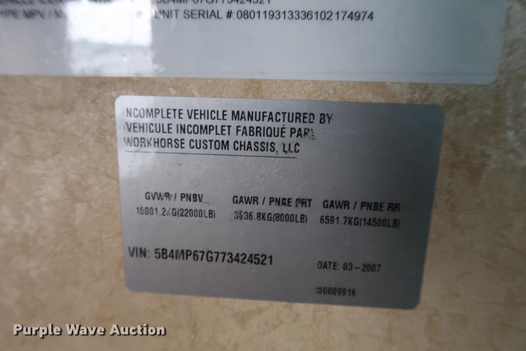 image for item DD5417 2008 Safari Simba RV