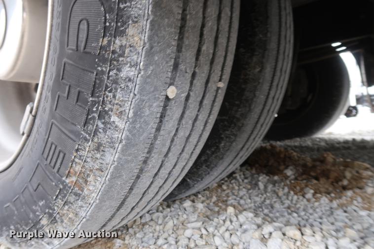 image for item DD5417 2008 Safari Simba RV