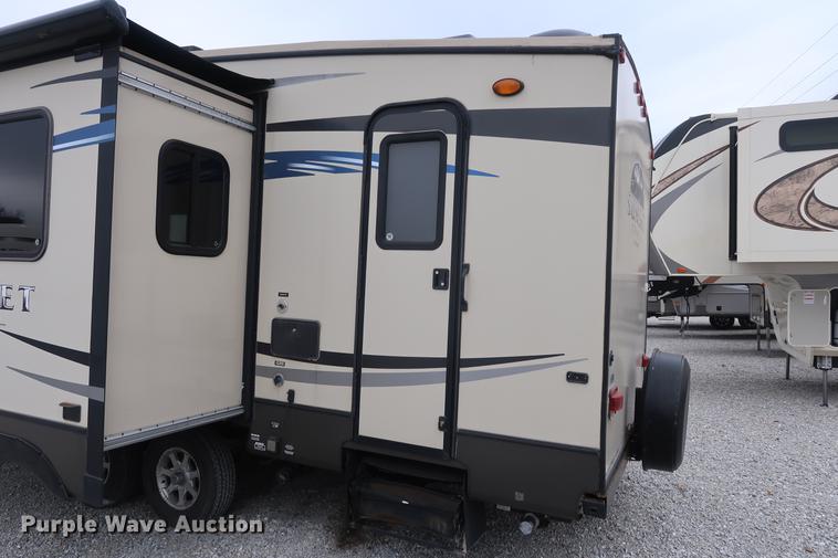 image for item DD5419 2013 Crossroads Reverse Sunset Trail camper